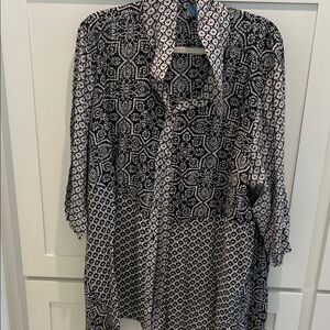 LOGO Black and White Geometric Button Down Shirt